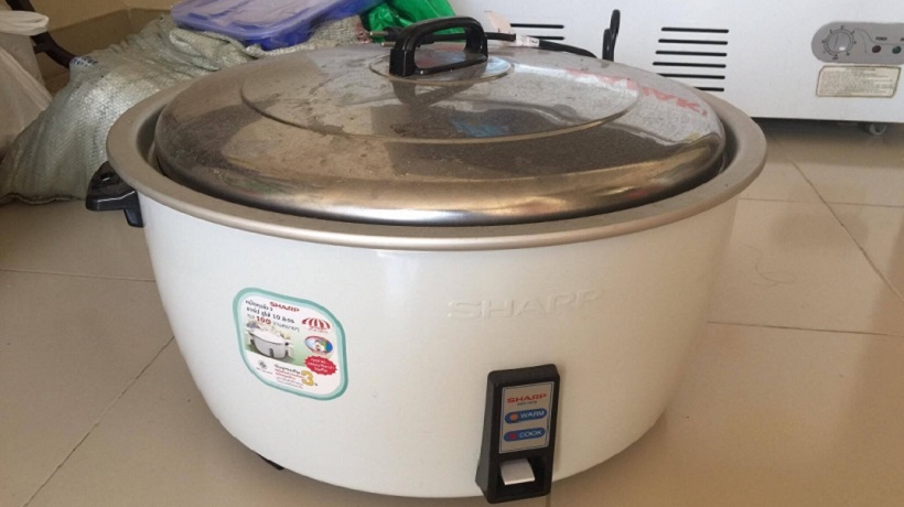 tủ nấu cơm công nghiệp