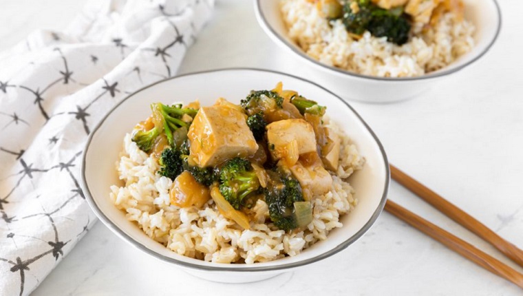 những mối nguy hại khôn lường khi sử dụng tủ nấu cơm giá rẻ